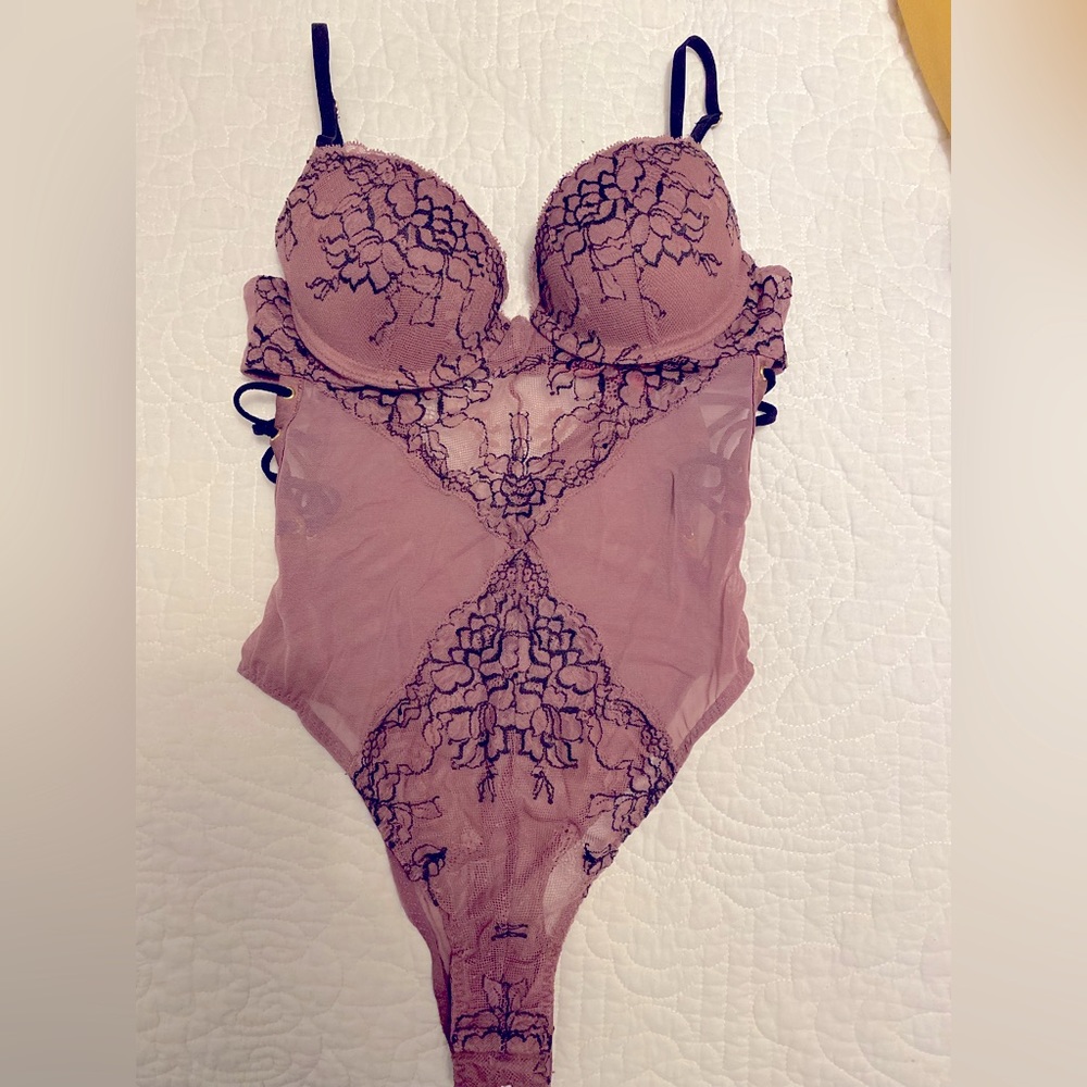Lingerie/body suit.